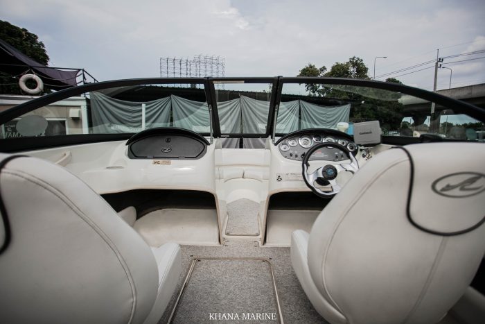 2011 Sea Ray 175 Sport - Image 3