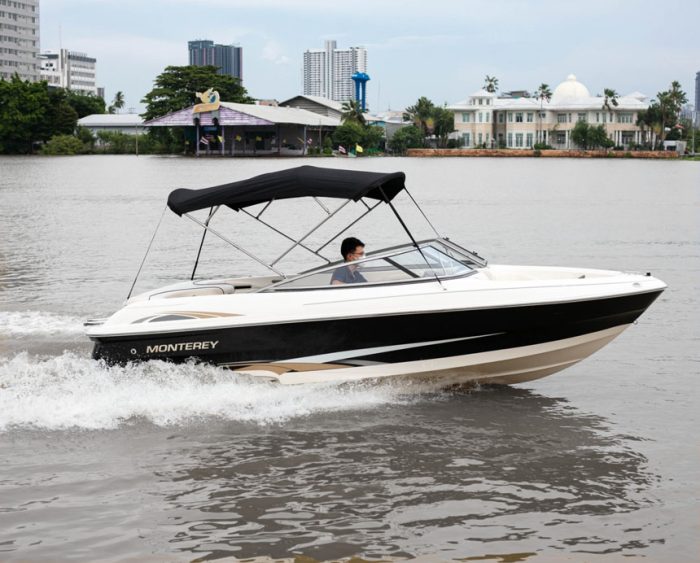 2004 Monterey 180 Edge | MerCruiser 3.0L