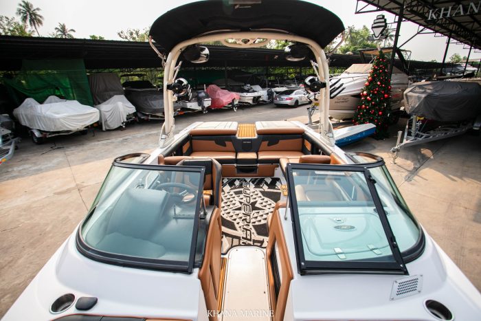 2012 Super Air Nautique 230 | CWS 409 - Image 3