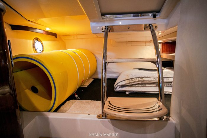 2014 Regal 28 Express | MerCruiser 350 MAG - Image 7